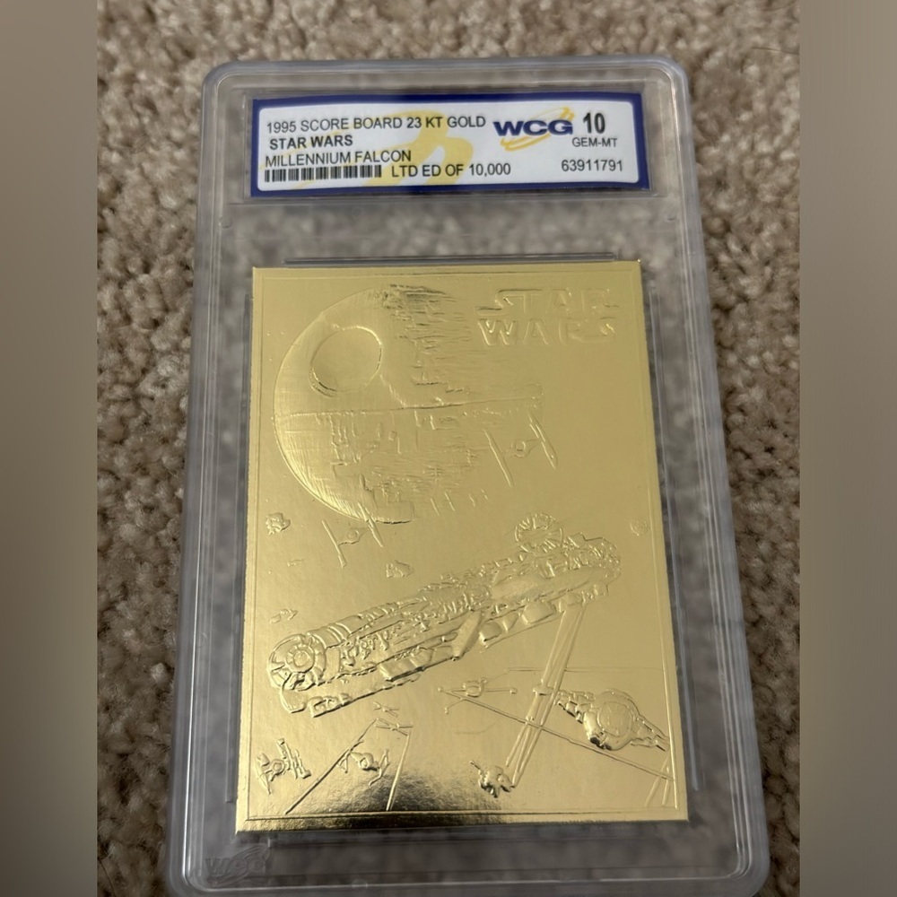 1995 SCORE BOARD 23 KT GOLD WCG 10 STAR WARS GEM-MT MILLENNIUM FALCON